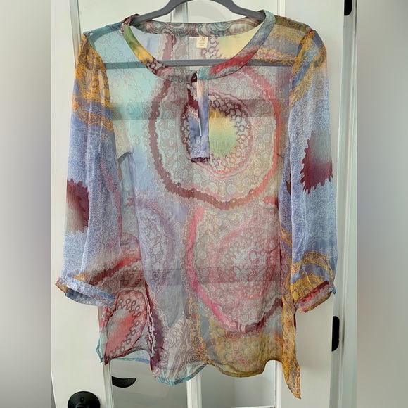 Beautiful semi transparent India style print blouse - Picture 2 of 8